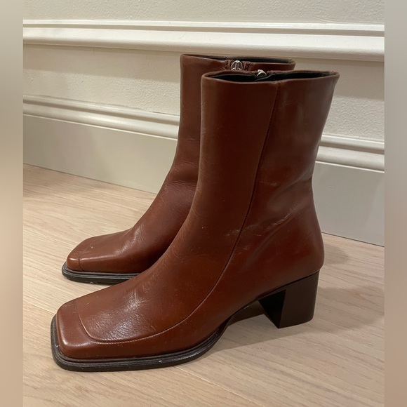 Asos Women’s Leather Boots Made in Spain Square Toe Sz 6 UK - Picture 3 of 5